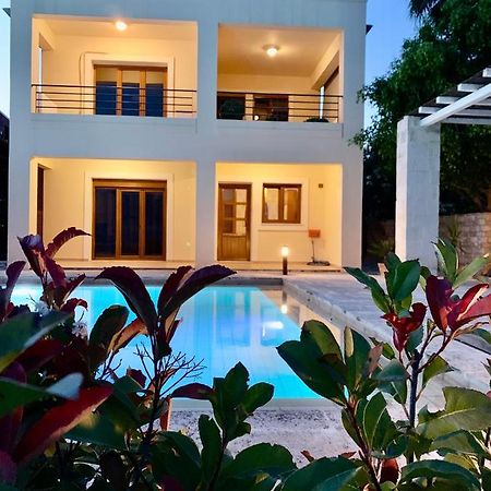 Aggelos And Thisbe Chania Suburbs Sea View Guest House Chrissi Akti Chania Exterior foto