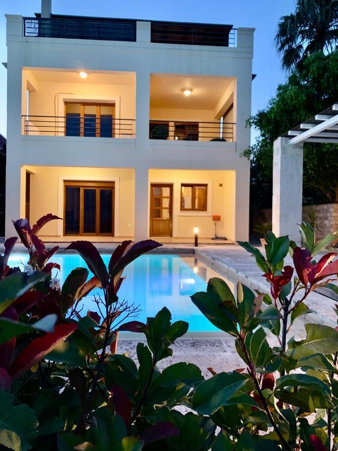 Aggelos And Thisbe Chania Suburbs Sea View Guest House Chrissi Akti Chania Exterior foto